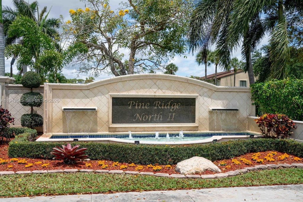 623 Sea Pine Way C1, Greenacres, FL 33415