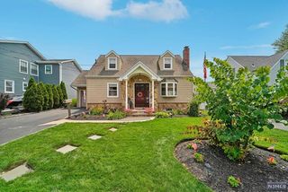 39 Huntting Drive, Dumont, NJ 07628