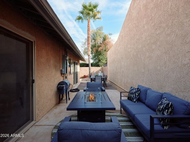 2013 N 87TH Way, Scottsdale, AZ 85257