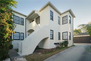 1226 S Dunsmuir, Los Angeles, CA 90019