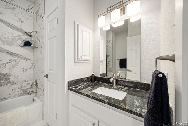 1922 Shield, New Braunfels, TX 78130