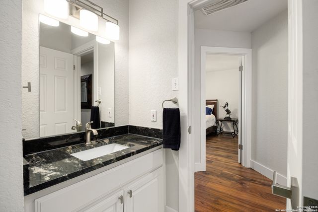 1922 Shield, New Braunfels, TX 78130