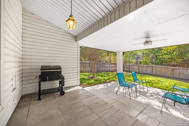 1922 Shield, New Braunfels, TX 78130