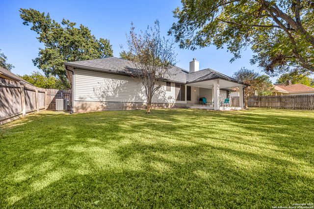1922 Shield, New Braunfels, TX 78130