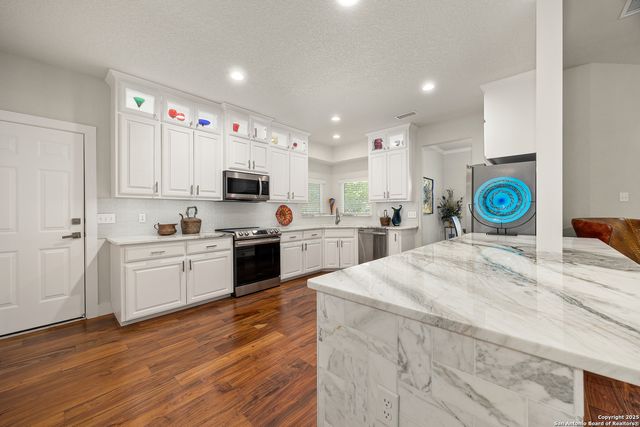 1922 Shield, New Braunfels, TX 78130