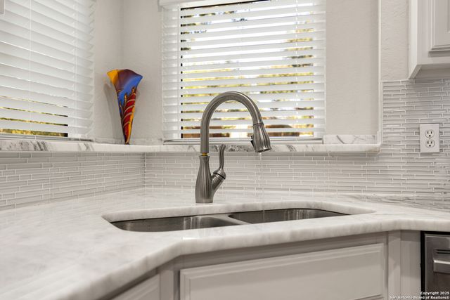 1922 Shield, New Braunfels, TX 78130