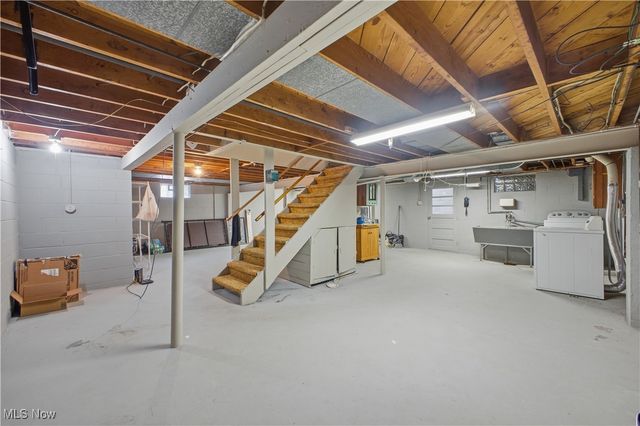 536 Creed Street, Struthers, OH 44471