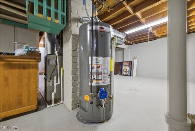 536 Creed Street, Struthers, OH 44471