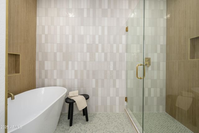 9021 S DREA Lane, Tempe, AZ 85284