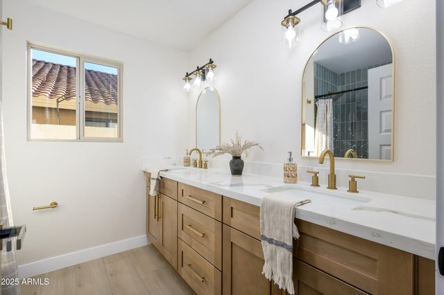 9021 S DREA Lane, Tempe, AZ 85284