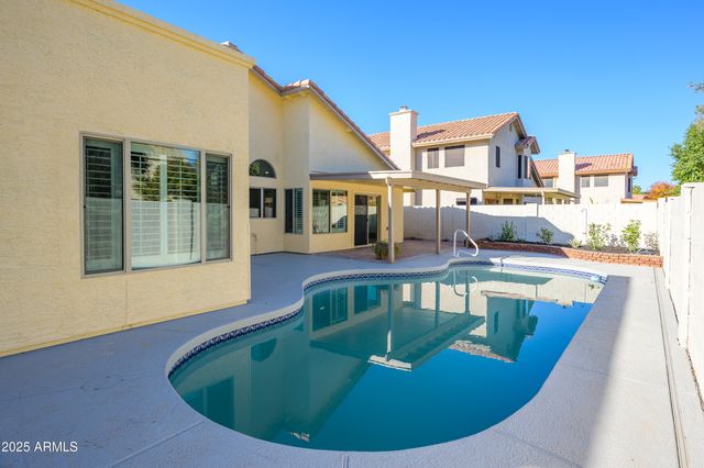 9021 S DREA Lane, Tempe, AZ 85284