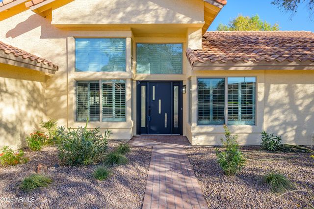 9021 S DREA Lane, Tempe, AZ 85284