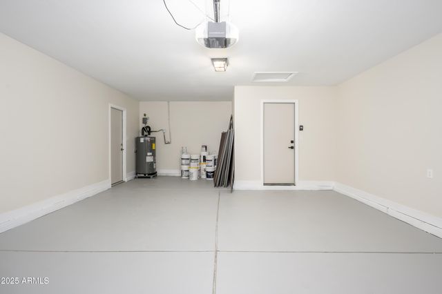 9021 S DREA Lane, Tempe, AZ 85284