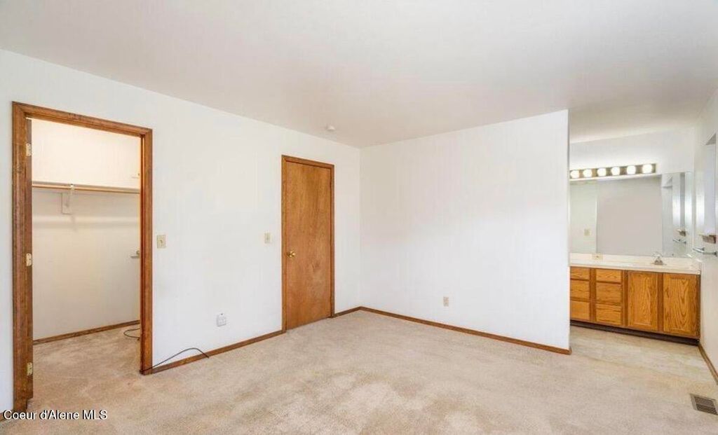 397 S TIMBER LN, Post Falls, ID 83854 photo 5