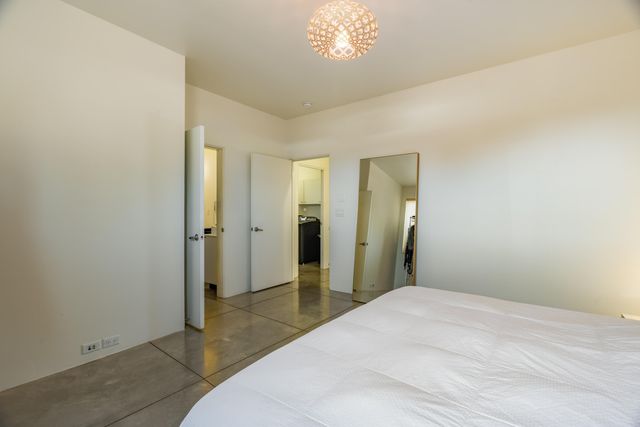 1224 8th Street NW, Albuquerque, NM 87102