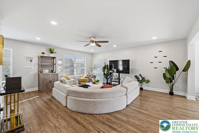 839 Lynnwood Street, Salisbury Twp, PA 18103