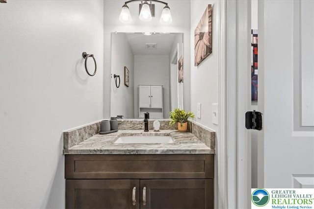 839 Lynnwood Street, Salisbury Twp, PA 18103