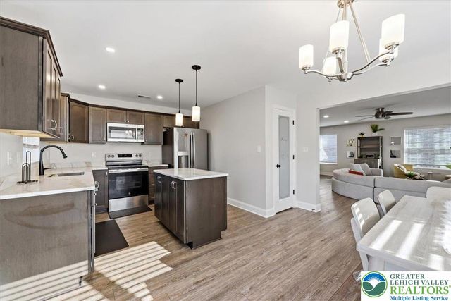 839 Lynnwood Street, Salisbury Twp, PA 18103