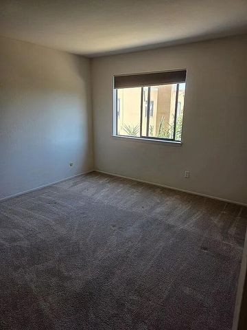 545 Berry Road NW, Albuquerque, NM 87107
