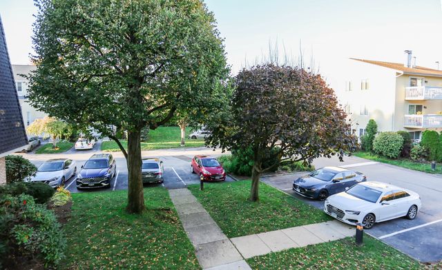 61 Seaview Avenue APT 51, Stamford, CT 06902