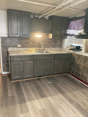 2239 S Central Avenue, Cicero, IL 60804