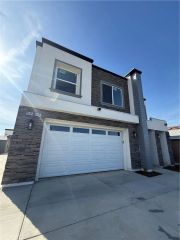 6590 Almeria, Fontana, CA 92336