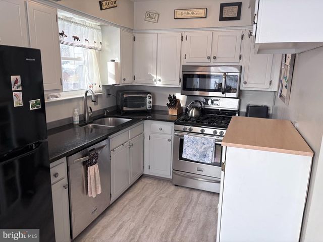 4981 PERSIMMON DR, Reading, PA 19606