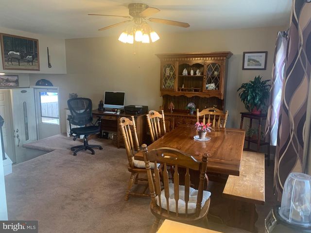 4981 PERSIMMON DR, Reading, PA 19606