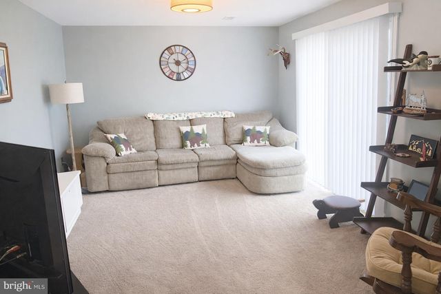 4981 PERSIMMON DR, Reading, PA 19606