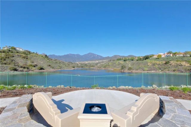22 Lawnridge, Rancho Santa Margarita, CA 92679