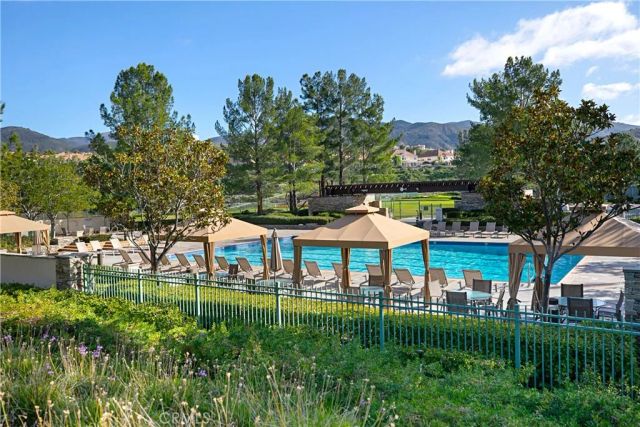 22 Lawnridge, Rancho Santa Margarita, CA 92679