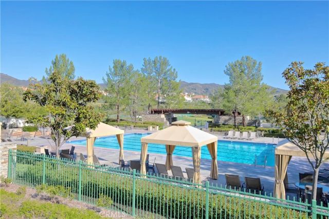 22 Lawnridge, Rancho Santa Margarita, CA 92679
