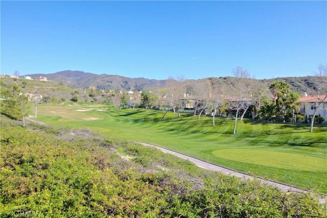 22 Lawnridge, Rancho Santa Margarita, CA 92679