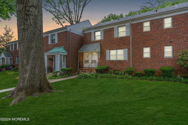 6 Manor Drive, Red Bank, NJ 07701