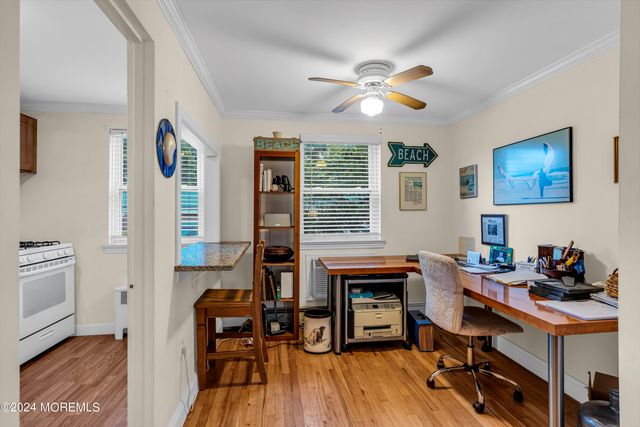 6 Manor Drive, Red Bank, NJ 07701