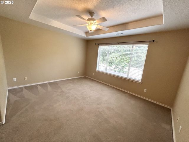 15779 Sw HARVESTER Ln, Sherwood, OR 97140