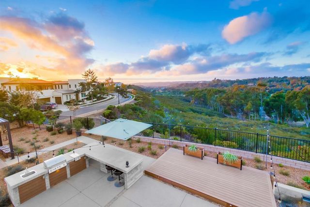 6372 Meadowbrush Cir, San Diego, CA 92130