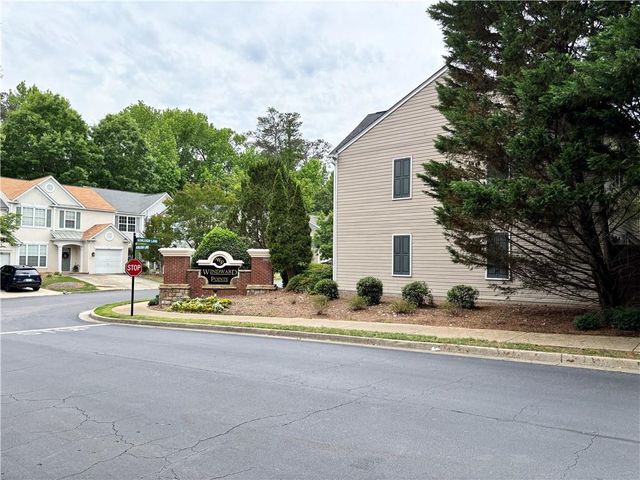 2851 Ashleigh Lane, Alpharetta, GA 30004