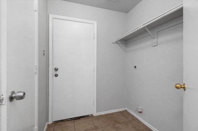 5518 Rio Alamo Street, Rosharon, TX 77583