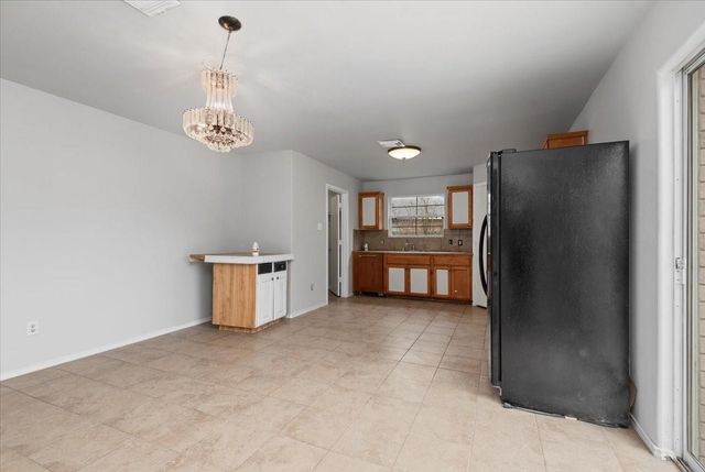 5518 Rio Alamo Street, Rosharon, TX 77583