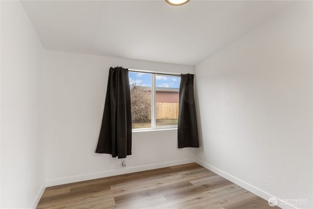 652 S Larch Avenue, East Wenatchee, WA 98802