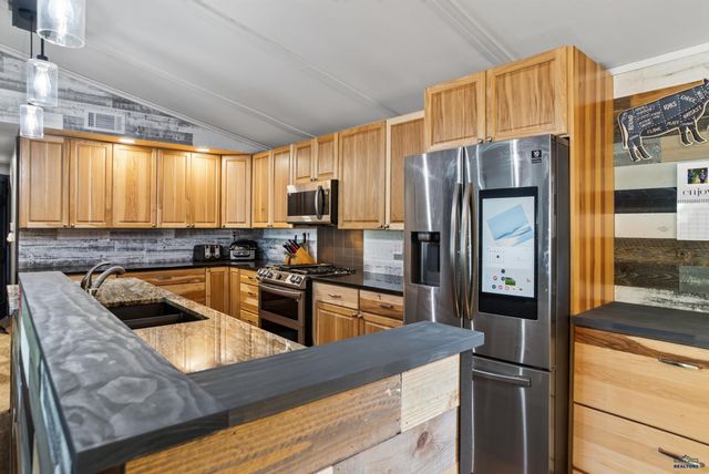 14950 W HILLSVIEW DR, Piedmont, SD 57769