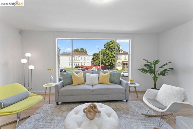 779 17th St, Oakland, CA 94612