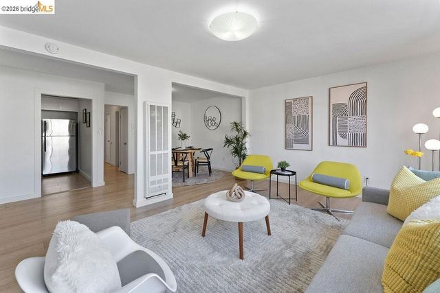 779 17th St, Oakland, CA 94612