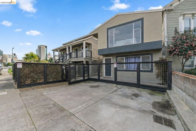 779 17th St, Oakland, CA 94612