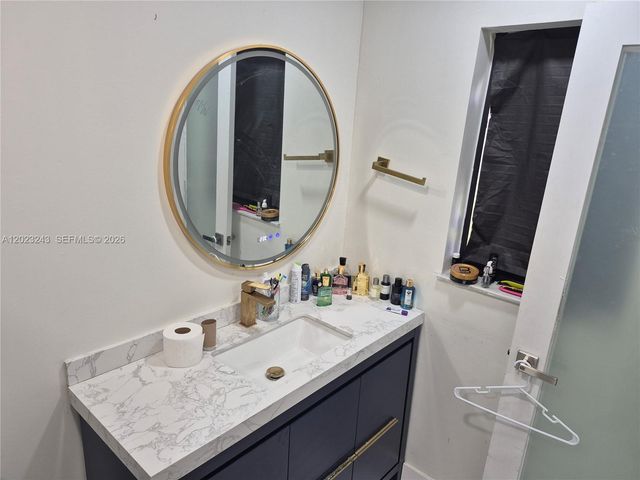 553 SW 6th Ct, Florida City, FL 33034