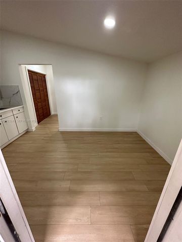 553 SW 6th Ct, Florida City, FL 33034
