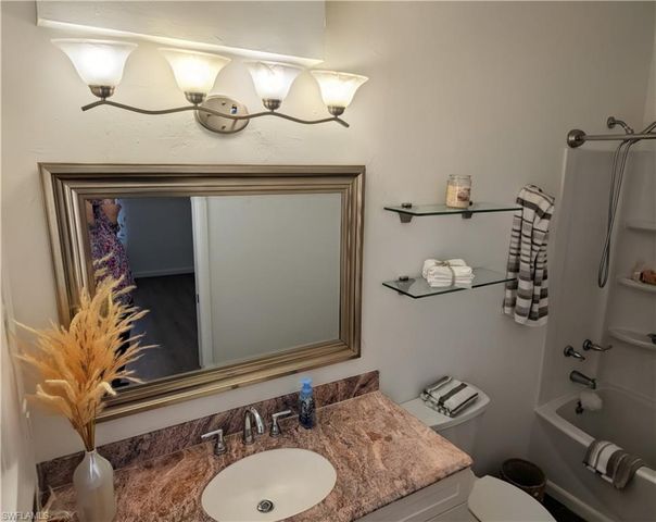 2205 NW 15th ST, Cape Coral, FL 33993