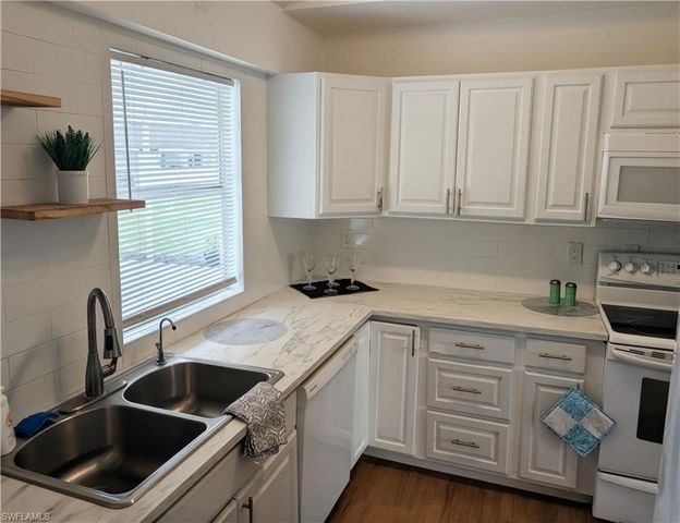 2205 NW 15th ST, Cape Coral, FL 33993