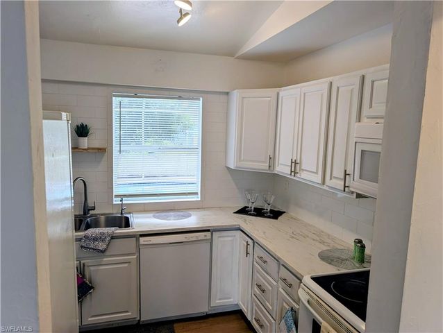 2205 NW 15th ST, Cape Coral, FL 33993
